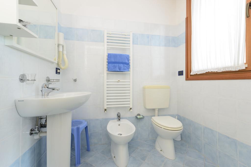Sunbeach Apartment