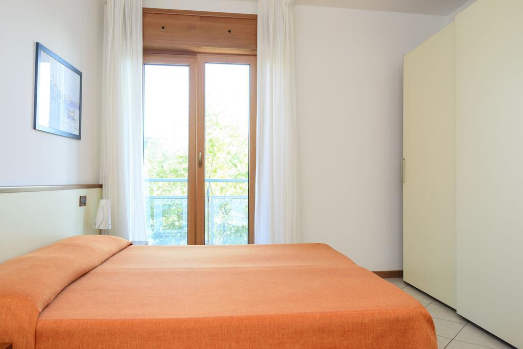 Apartment Sunbeach